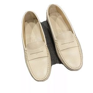Tod women’s dress loafers